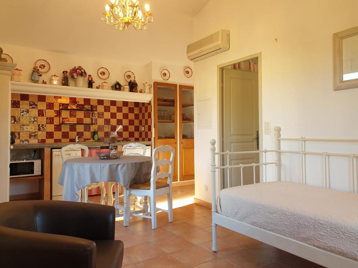 Residence A Merula Calvi  Exterior photo